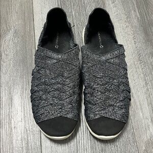 Merrell Flora Kye Weave Moc slip-on shoe /black& grey/ size 8